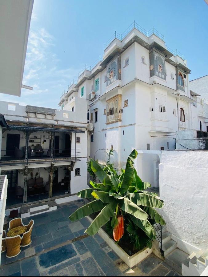 Little Garden Guest House Udaipur Eksteriør bilde
